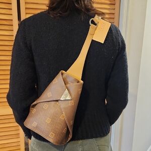 French stylish Brown Sling Bag